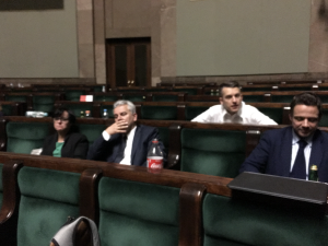 Zrzut ekranu 2016-12-17 o 01.44.58