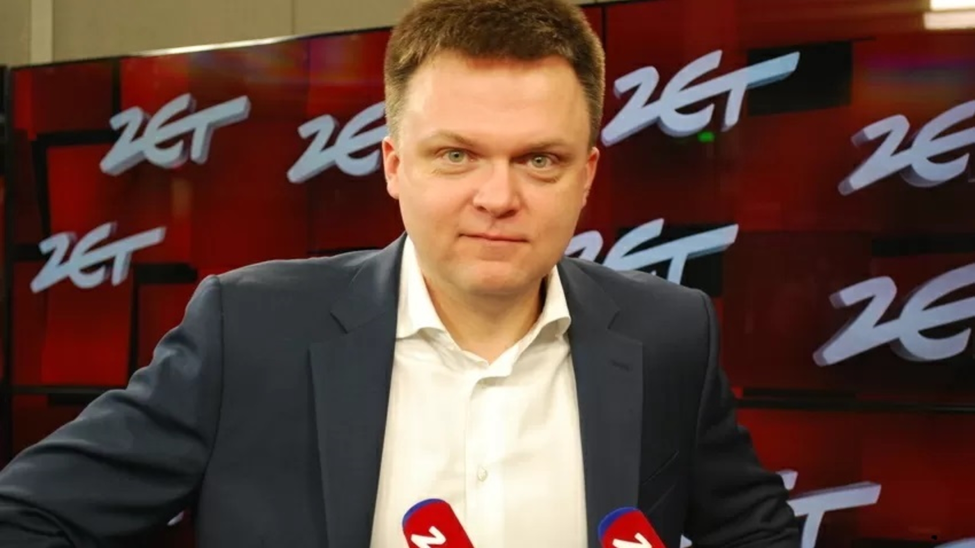 Политическая программа утра пятницы: Головня, Кервинский, Яки, Дземянович-Бонк, Папроцка, Сасин, Томчик, Петру и Дворчик.