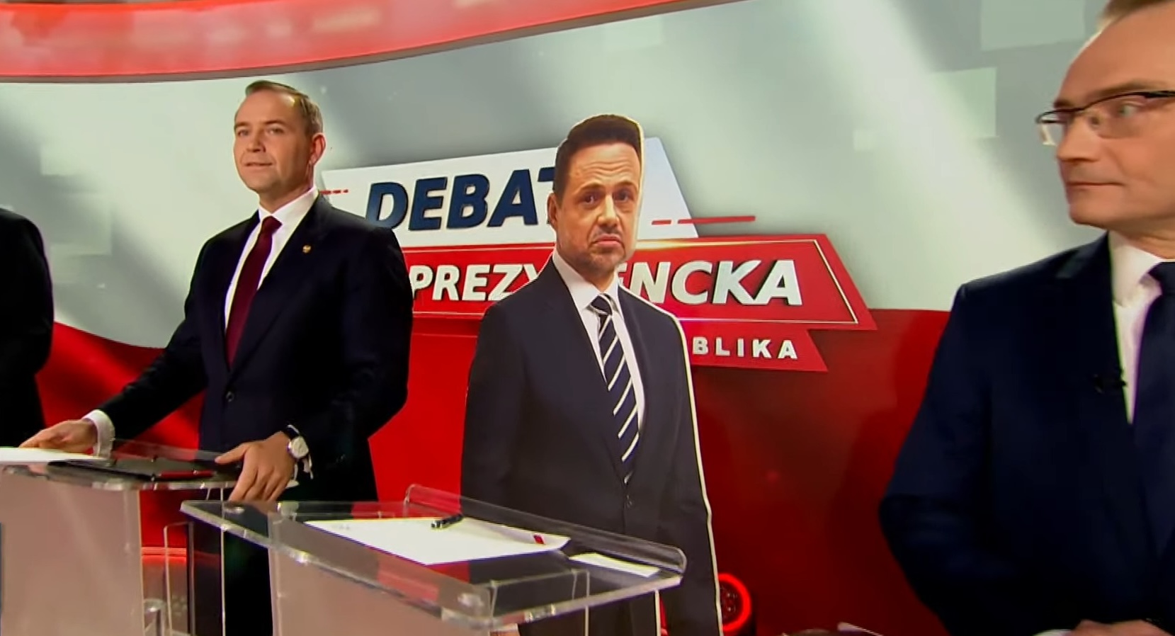 Kartonowy Gospodarz na debacie Republiki. „To nie nasz pomysł”