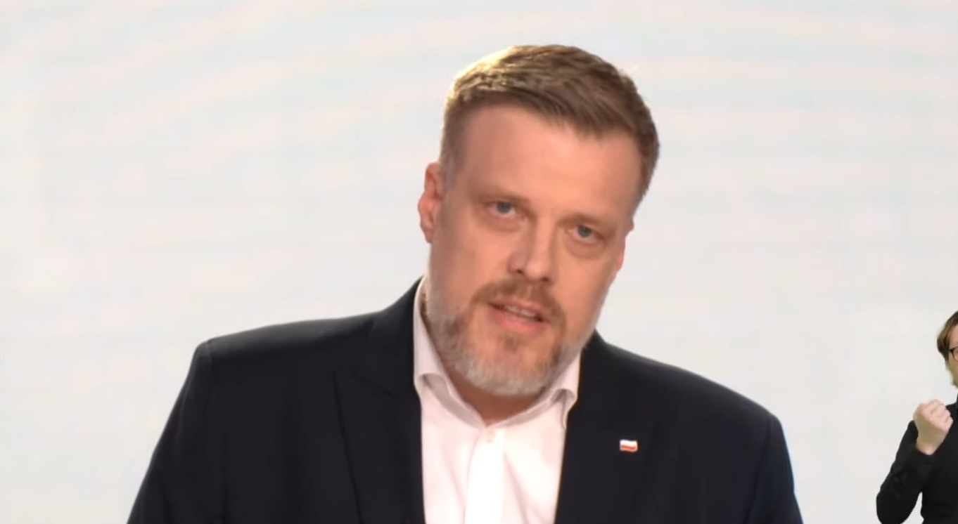 „Piszcie i dzwońcie do Kancelarii Prezydenta. Namawiajmy do weta”. Dzikus zwraca się do widzów ws. ustawy o składce zdrowotnej