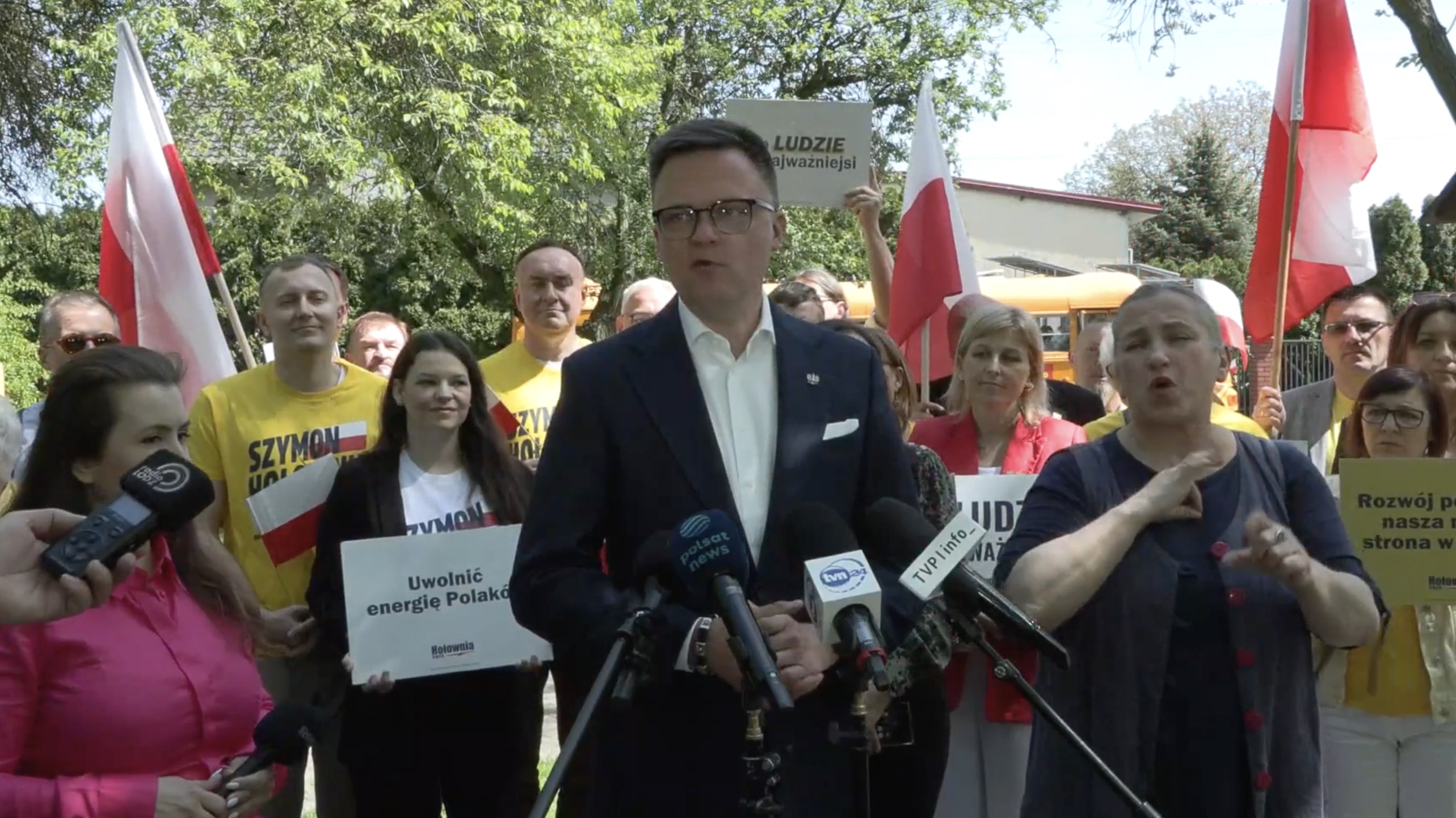 Hołownia: Pod biało-czerwoną nie ma miejsca na nacjonalizm, czy to polityczny, czy gospodarczy