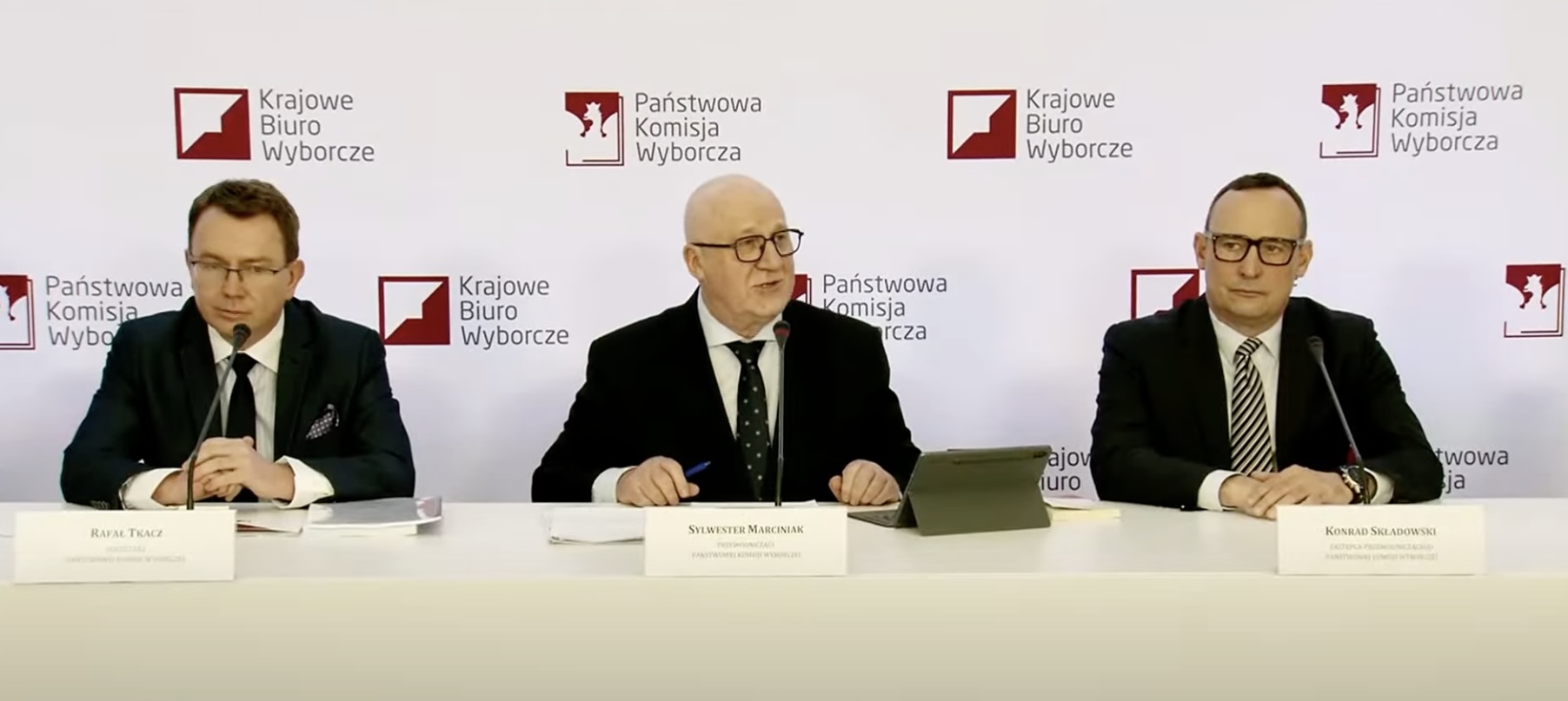 PKW podaje frekwencję na 12:00 [PORÓWNANIE FREKWENCJI Z POPRZEDNICH WYBORÓW]