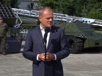 „Zapowiadam zasadniczą zmianę proporcji wydatków”. Tusk o repolonizacji w wojsku
